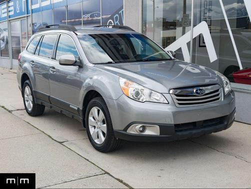 2010 Subaru Outback 2.5 i Premium