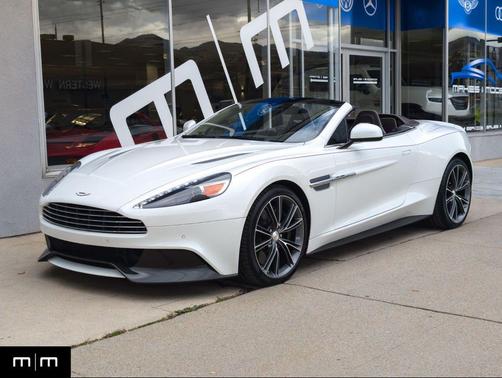 2017 Aston Martin Vanquish Volante