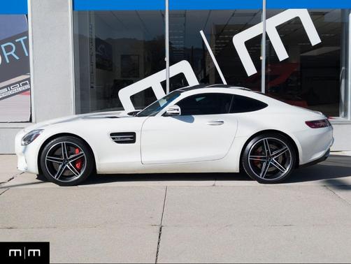 2016 Mercedes-Benz AMG GT Coupe