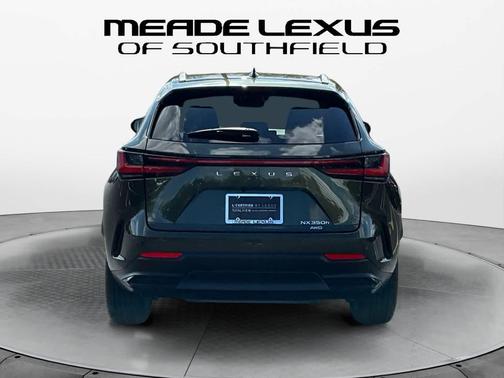 2025 Lexus NX 350h Premium