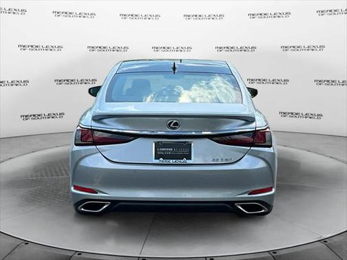 2023 Lexus ES 350 Base