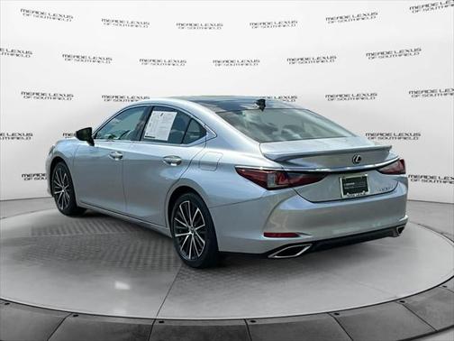 2023 Lexus ES 350 Base
