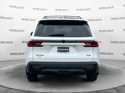 2024 Toyota Grand Highlander Hybrid XLE