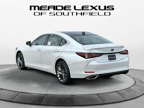 2025 Lexus ES 350 Ultra Luxury