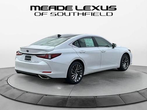 2025 Lexus ES 350 Ultra Luxury