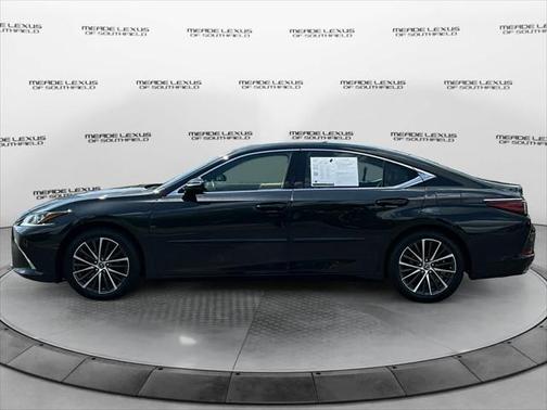 2023 Lexus ES 350 Base