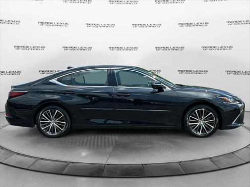 2023 Lexus ES 350 Base