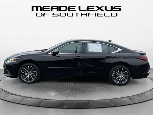 2023 Lexus ES 350 Base