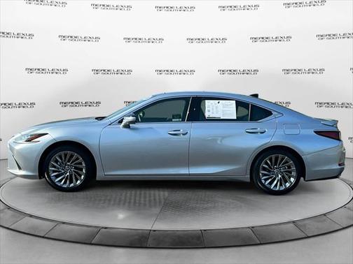2024 Lexus ES 350 Ultra Luxury