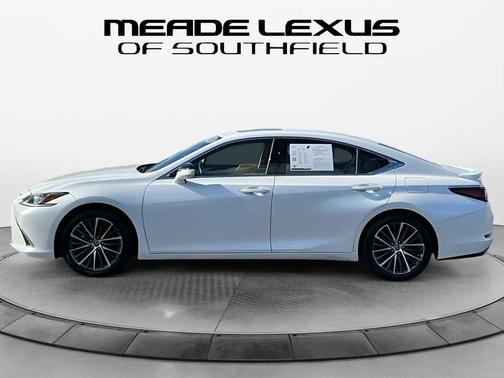 2023 Lexus ES 350 Base