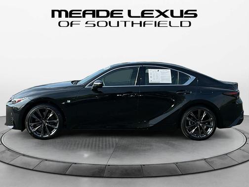 2022 Lexus IS 350 Base