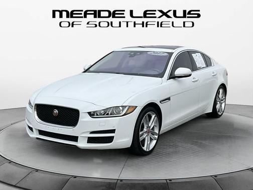 2017 Jaguar XE 35t Prestige