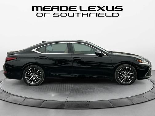 2023 Lexus ES 350 Base