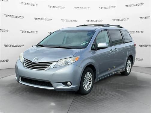 2013 Toyota Sienna XLE