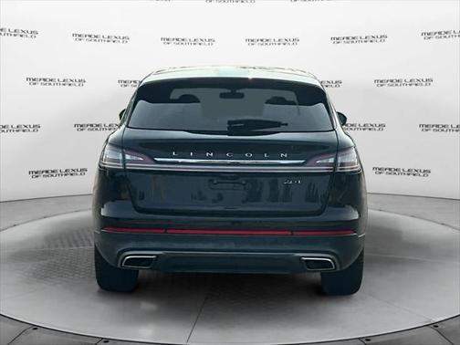 2019 Lincoln Nautilus Reserve