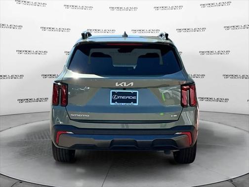 2024 Kia Sorento EX