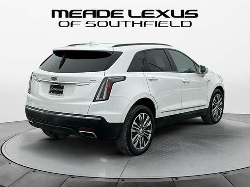 2020 Cadillac XT5 Sport