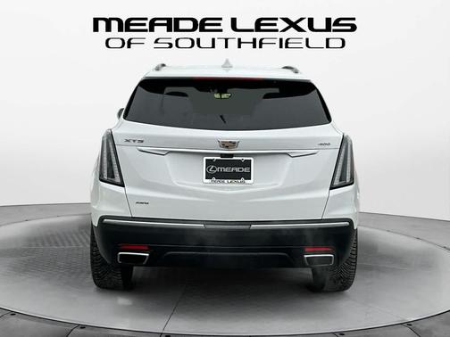 2020 Cadillac XT5 Sport