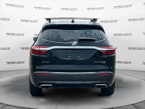 2018 Buick Enclave Essence