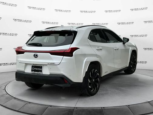 2021 Lexus UX 250h Base