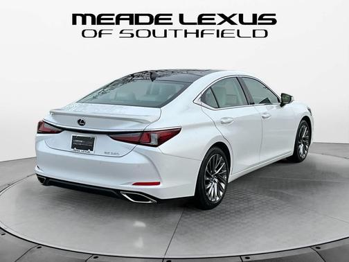 2025 Lexus ES 350 Luxury