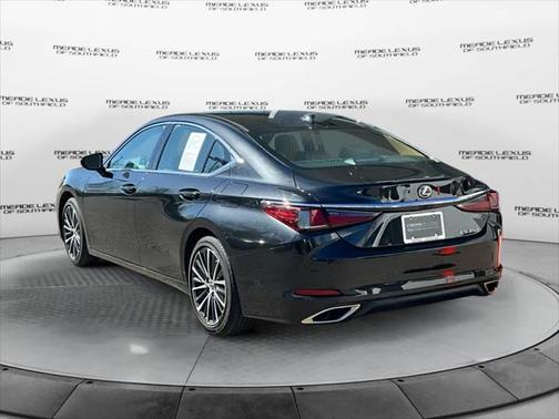 2024 Lexus ES 350 Base