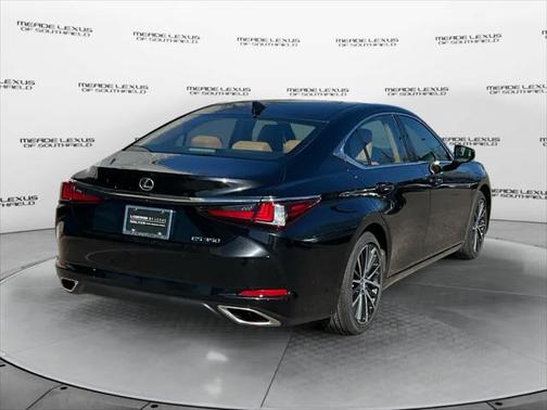 2024 Lexus ES 350 Base