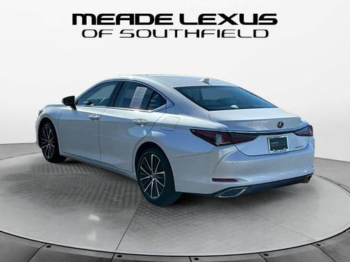 2025 Lexus ES 350 Base