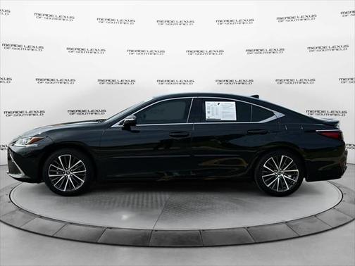 2023 Lexus ES 350 Base