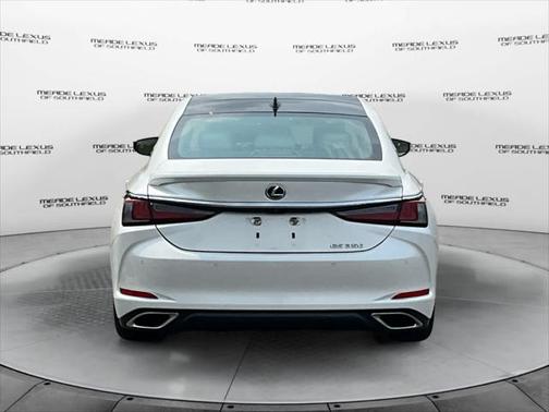 2022 Lexus ES 350 Ultra Luxury