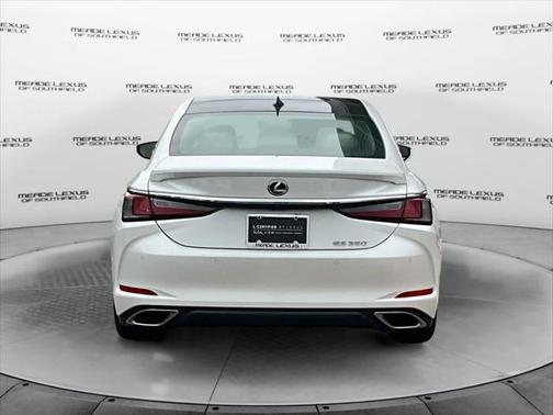 2022 Lexus ES 350 Ultra Luxury