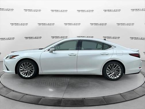 2022 Lexus ES 350 Ultra Luxury