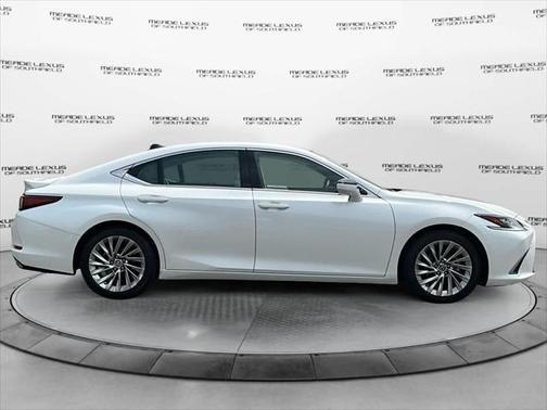2022 Lexus ES 350 Ultra Luxury