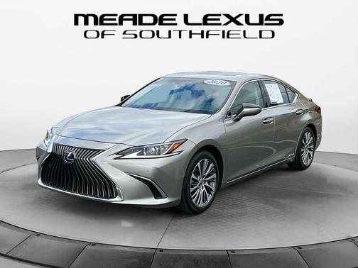 2020 Lexus ES 300h Base