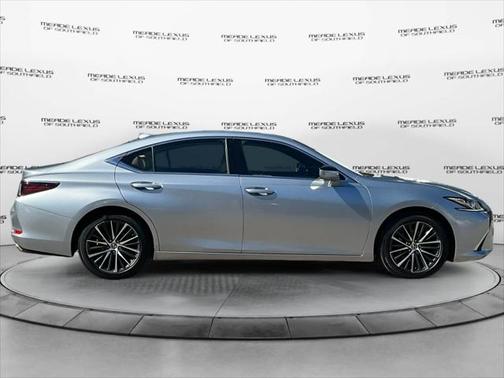 2022 Lexus ES 350 Base