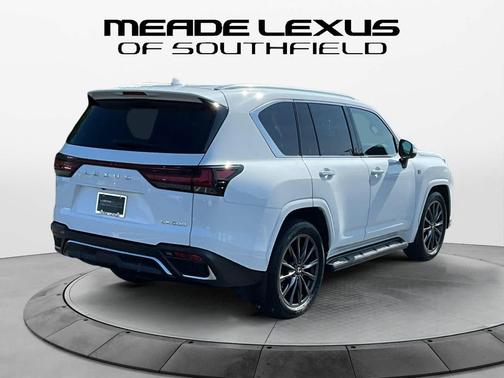 2022 Lexus LX 600 Base