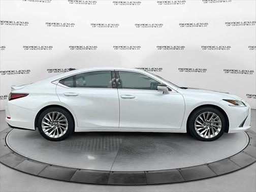 2022 Lexus ES 350 Ultra Luxury