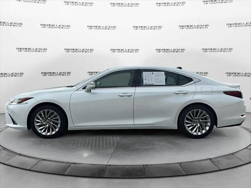 2022 Lexus ES 350 Ultra Luxury