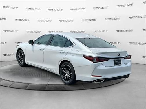 2024 Lexus ES 350 Base