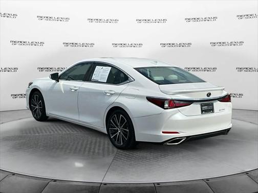 2024 Lexus ES 350 Base