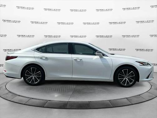 2024 Lexus ES 350 Base