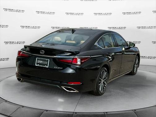 2024 Lexus ES 350 Base