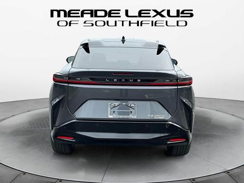 2023 Lexus RZ 450e Luxury