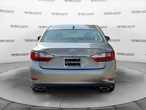 2018 Lexus ES 350 Base