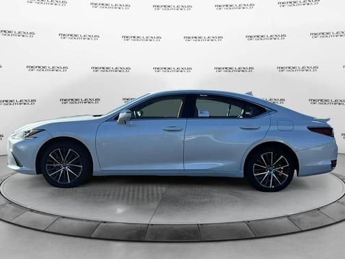 2024 Lexus ES 250 Base