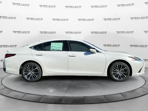 2024 Lexus ES 250 Base