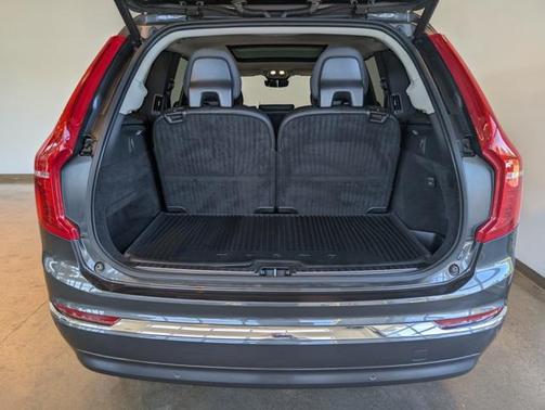 2023 Volvo XC90 B6 Ultimate 7-Seater