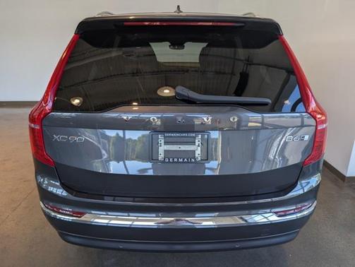 2023 Volvo XC90 B6 Ultimate 7-Seater