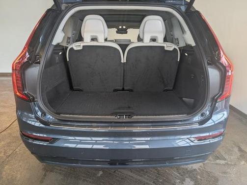 2026 Volvo XC90 Ultra Dark Theme