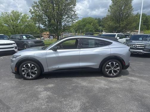 2021 Ford Mustang Mach-E Premium
